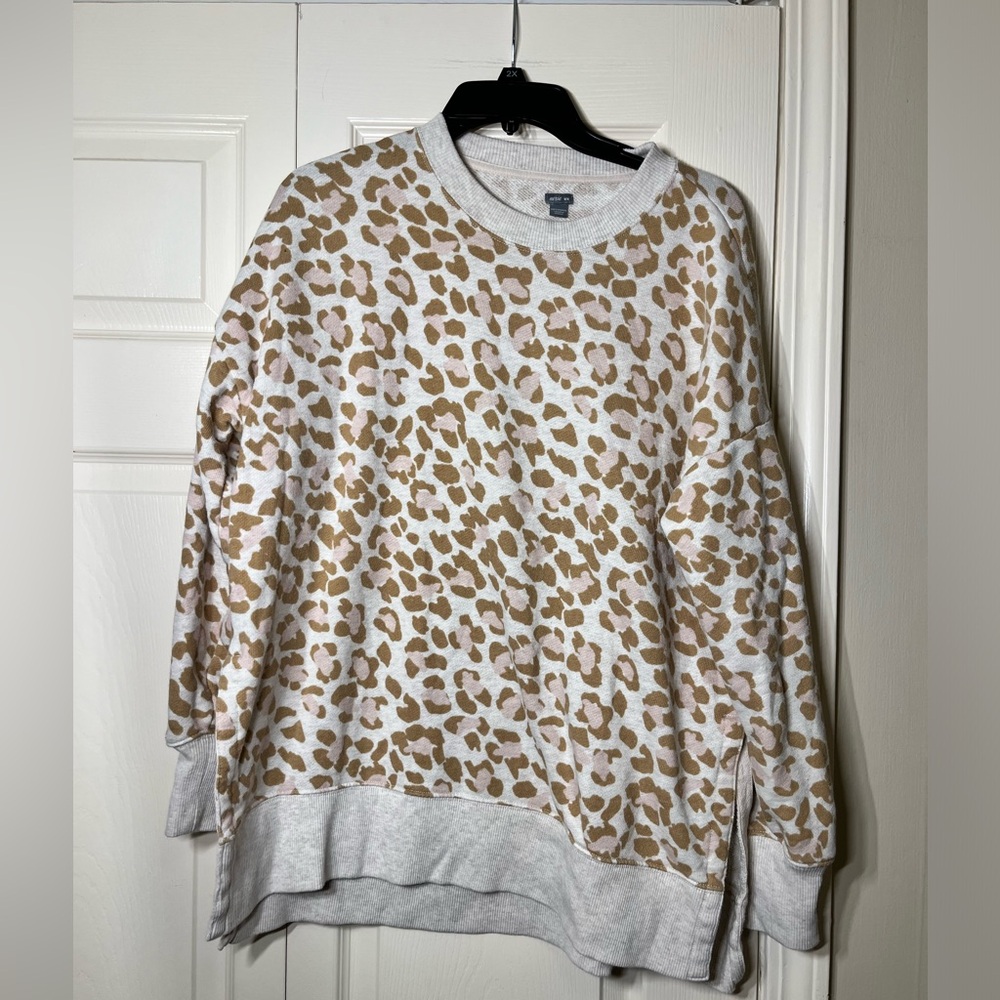 Aerie Cozy Sweatshirt Crew Neck Oversized Leopard Pullover